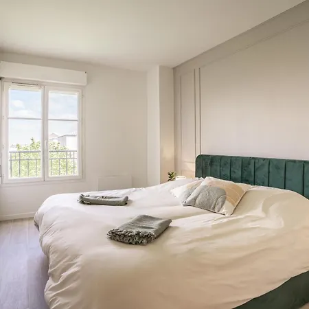 Magic Garden 6 Personnes Parking Prive A 20m Du Rer Apartment *