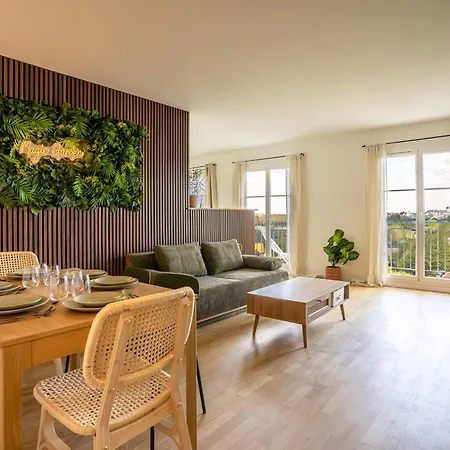 Apartment Magic Garden 6 Personnes Parking Prive A 20m Du Rer *