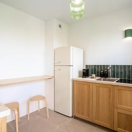 Magic Garden 6 Personnes Parking Prive A 20m Du Rer Apartment *